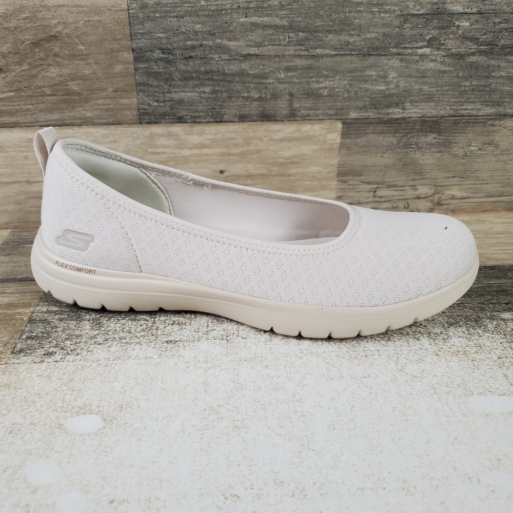 Skechers On The Go Flex Siena Womens Shoes Sz 9 Natural Slip-On Sneakers